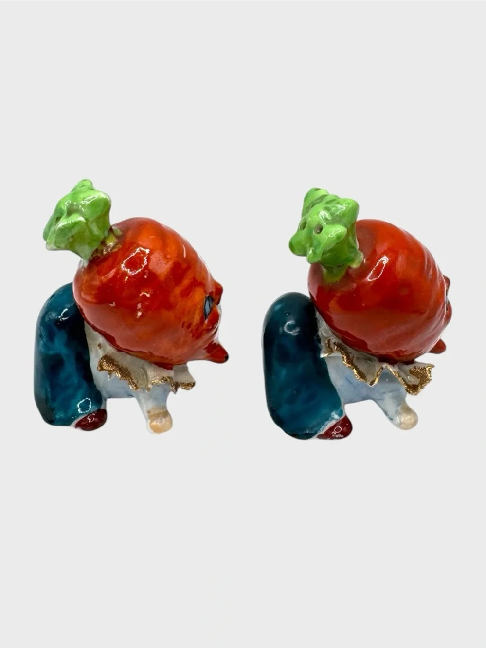 Vintage Anthropomorphic Carrot Shakers